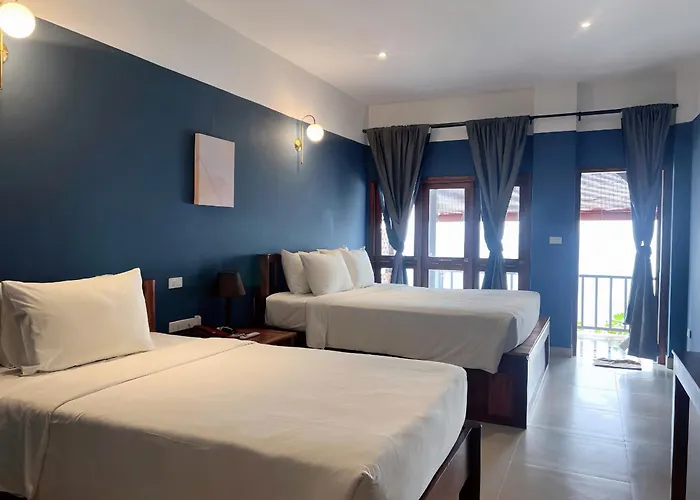 Vida Loca Sunset Beach Resort