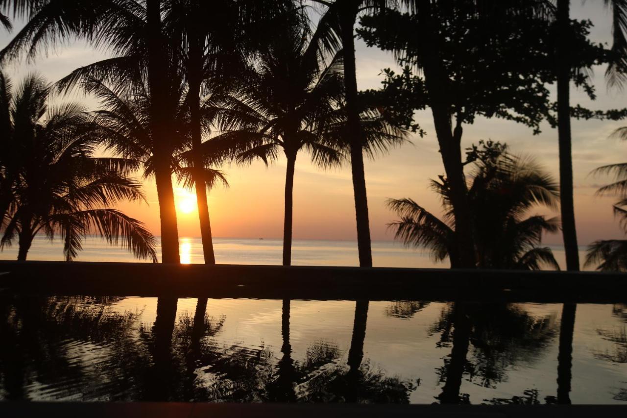 Vida Loca Sunset Phú Quốc